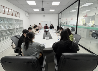 25a5bad1295ff5d68a0cc842fa2737f